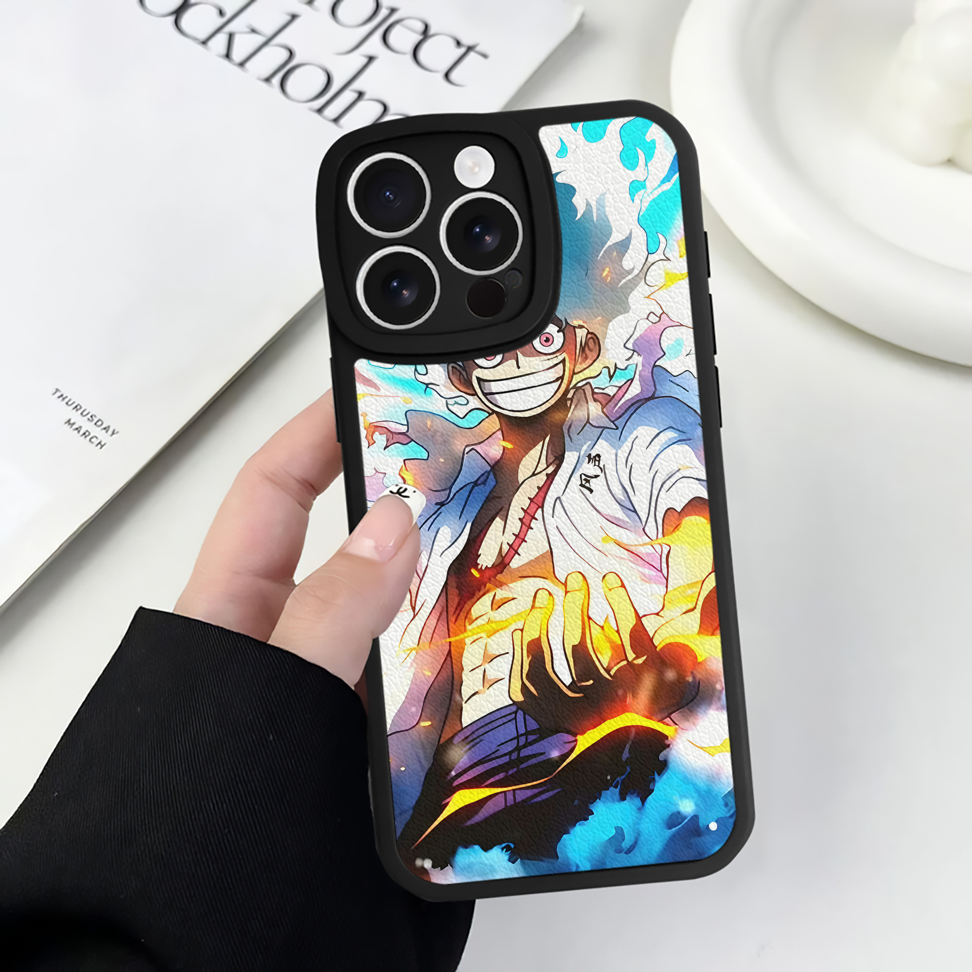 （画像用） ワンピース ONE PIECE 【iPhone 16シリーズ対応】シリコンスマホケース（レザー調） 材質：シリコン